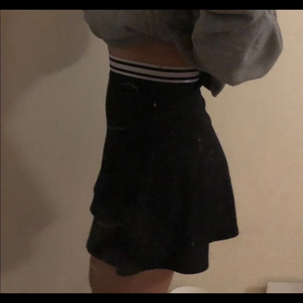 Black skater skirt